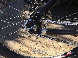 Fetish cycles Mountian Bike Stans Rockshox Sid SS Or 1X9