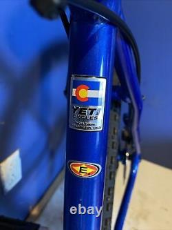 Mountain Bike Yeti Pro FRO SID Titanium Rock Shox New Hope Hubs & Spank Rims