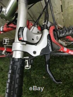 Trek 8900 SL Mountain Bike USA Made Rock Shox SID Ringle Hub Shimano Deore XT